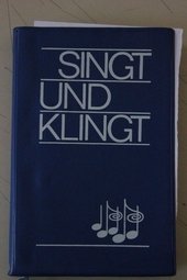 singt und klingt. Liederbuch für die evangelisches Jugend Burckhardthaus in der DDR & Evangelisches Jungmännerwerk