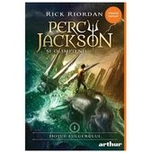 Percy Jackson Si Olimpienii 1. Hotul Fulgerului