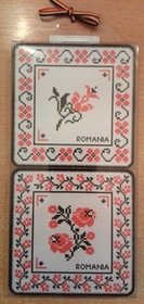 Becheruntersetzer (Coasters) mit volkstümlichen Motiven aus Rumänien